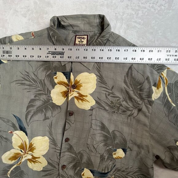 Tommy Bahama Mens Hawaiian Floral Silk Shirt Gray/Yellow Size XL Short Sleeve - Picture 4 of 7